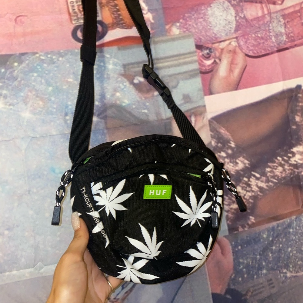 huf shoulder bag/fanny pack